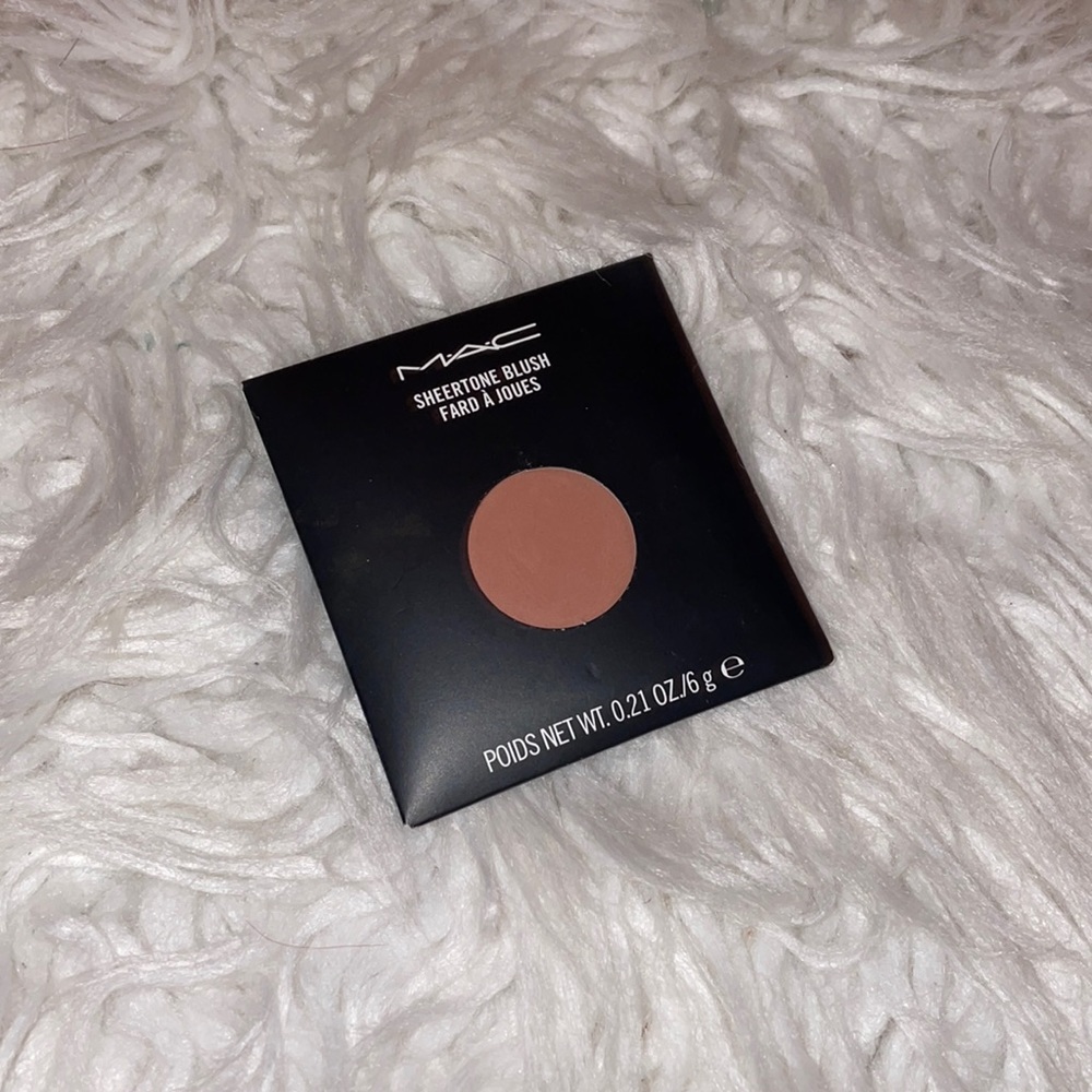 Mac blush